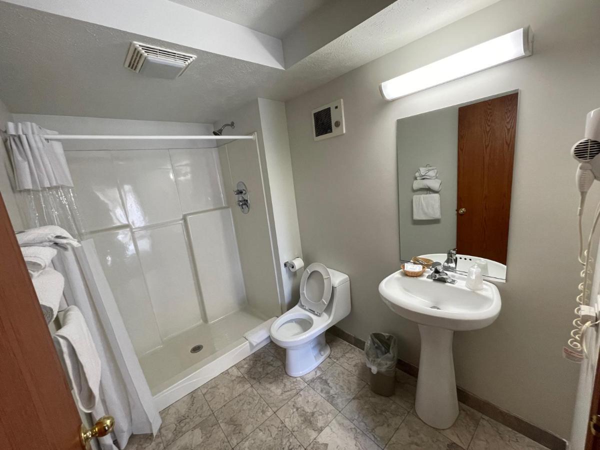 Vibe Inn - Whirlpools Suites - Lyons Exterior foto